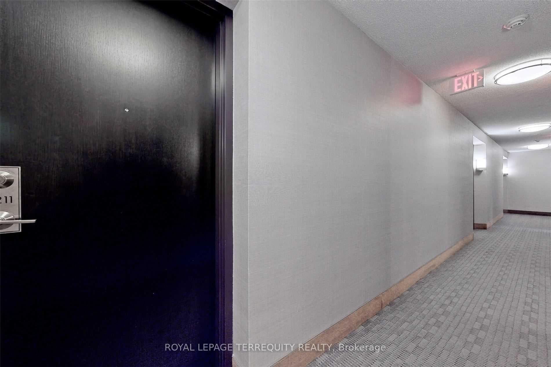 17 Anndale Drive Unit 2211 photo 8