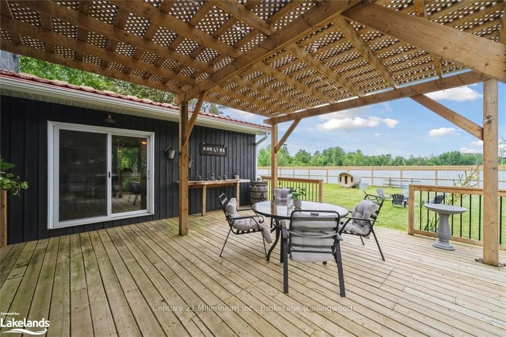45125 LAKELET Road photo 35