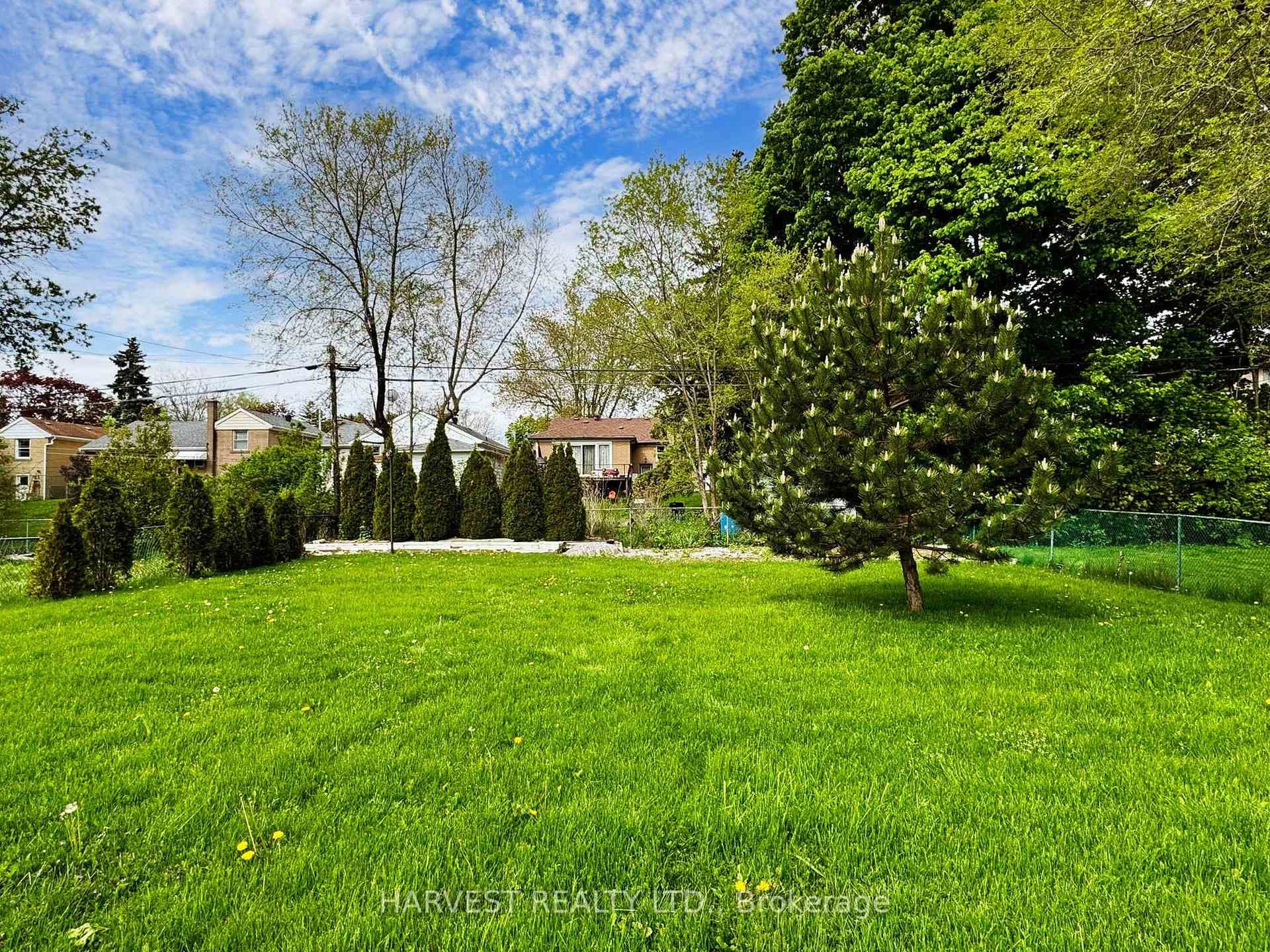 24 Canham Crescent photo 39