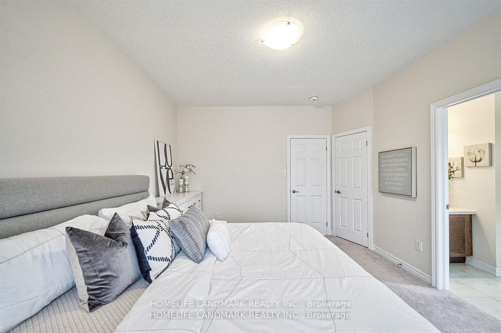 113 Grand Trunk Avenue photo 32