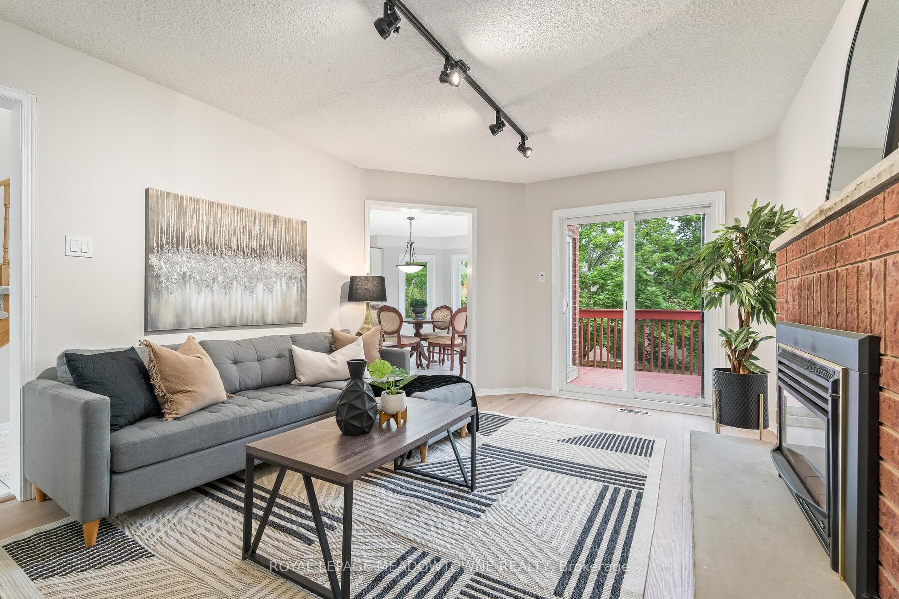 15295 Argyll Road photo 14
