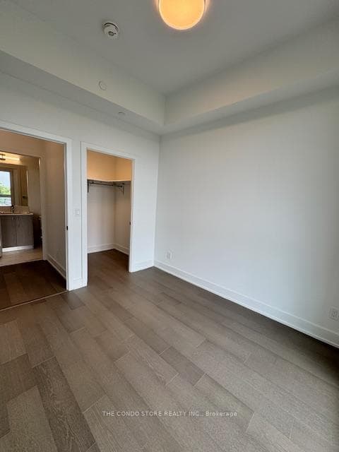 8 Manor Road Unit 708 photo 7