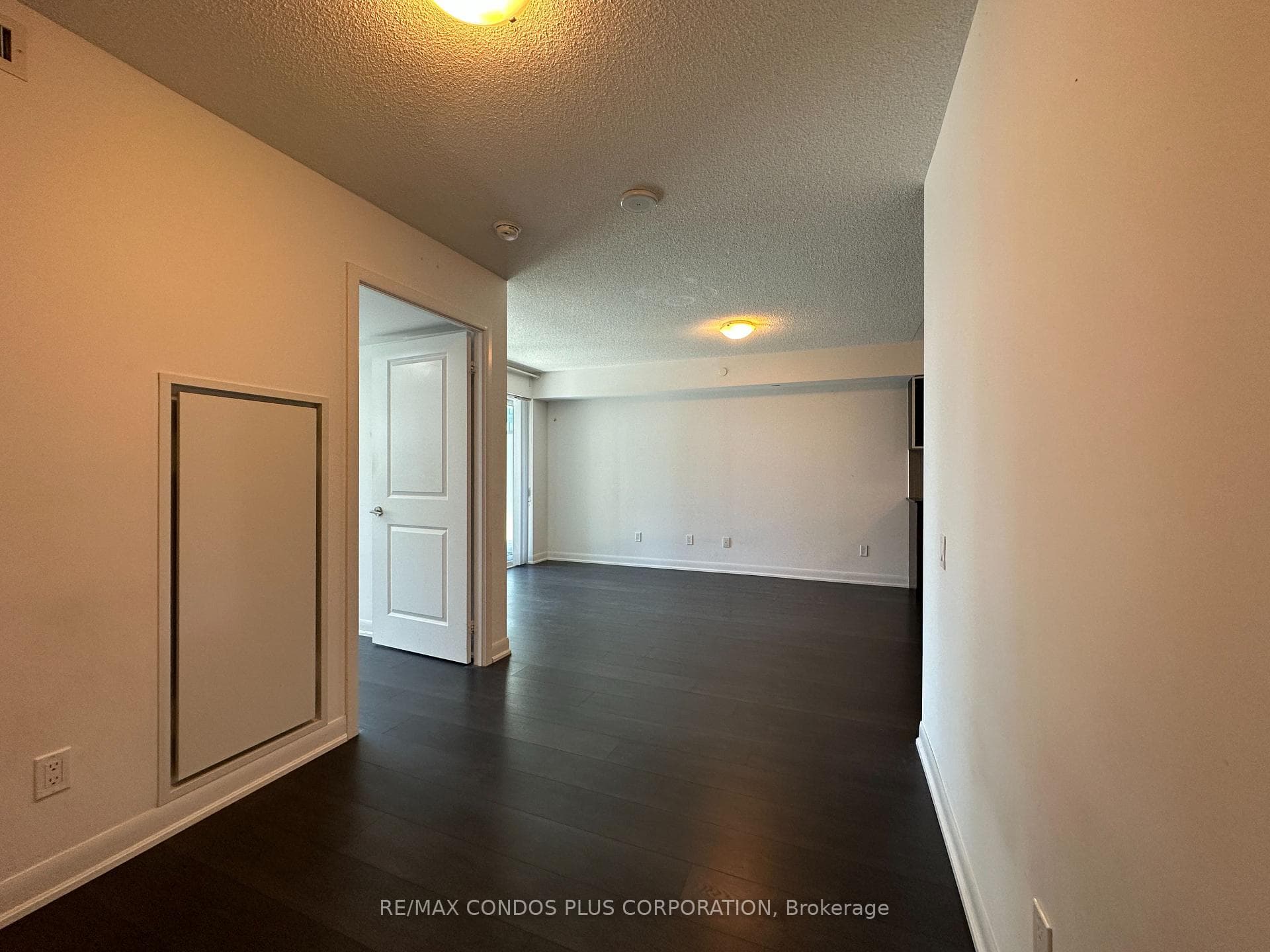 5168 Yonge Street Unit 1901 photo 12