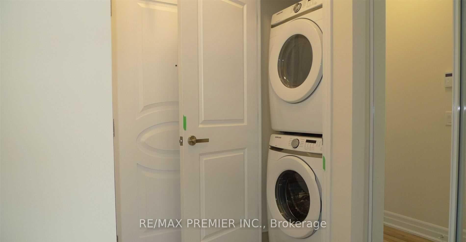 9075 Jane Street Unit 615 photo 17