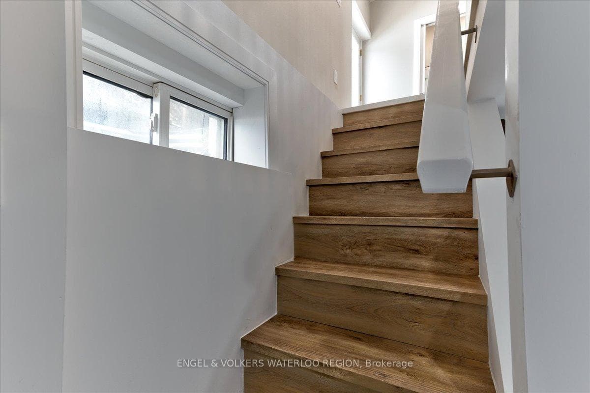 46 Bell Street photo 39