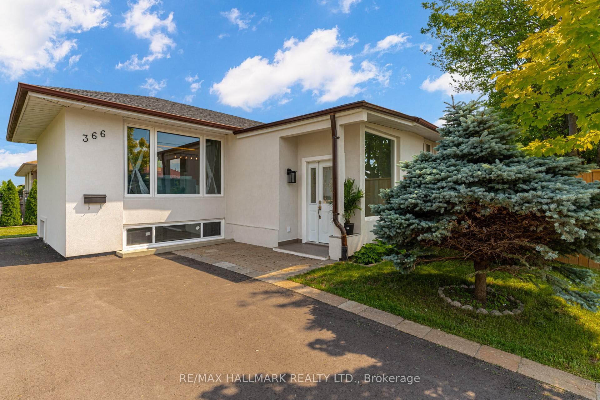 366 Wildwood Drive photo 2