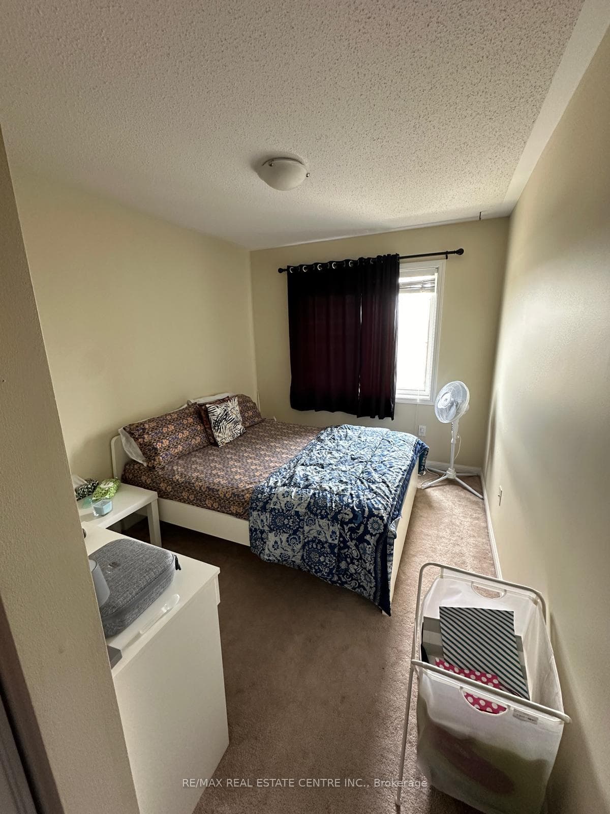 221 Slingsby Landing N/A photo 13