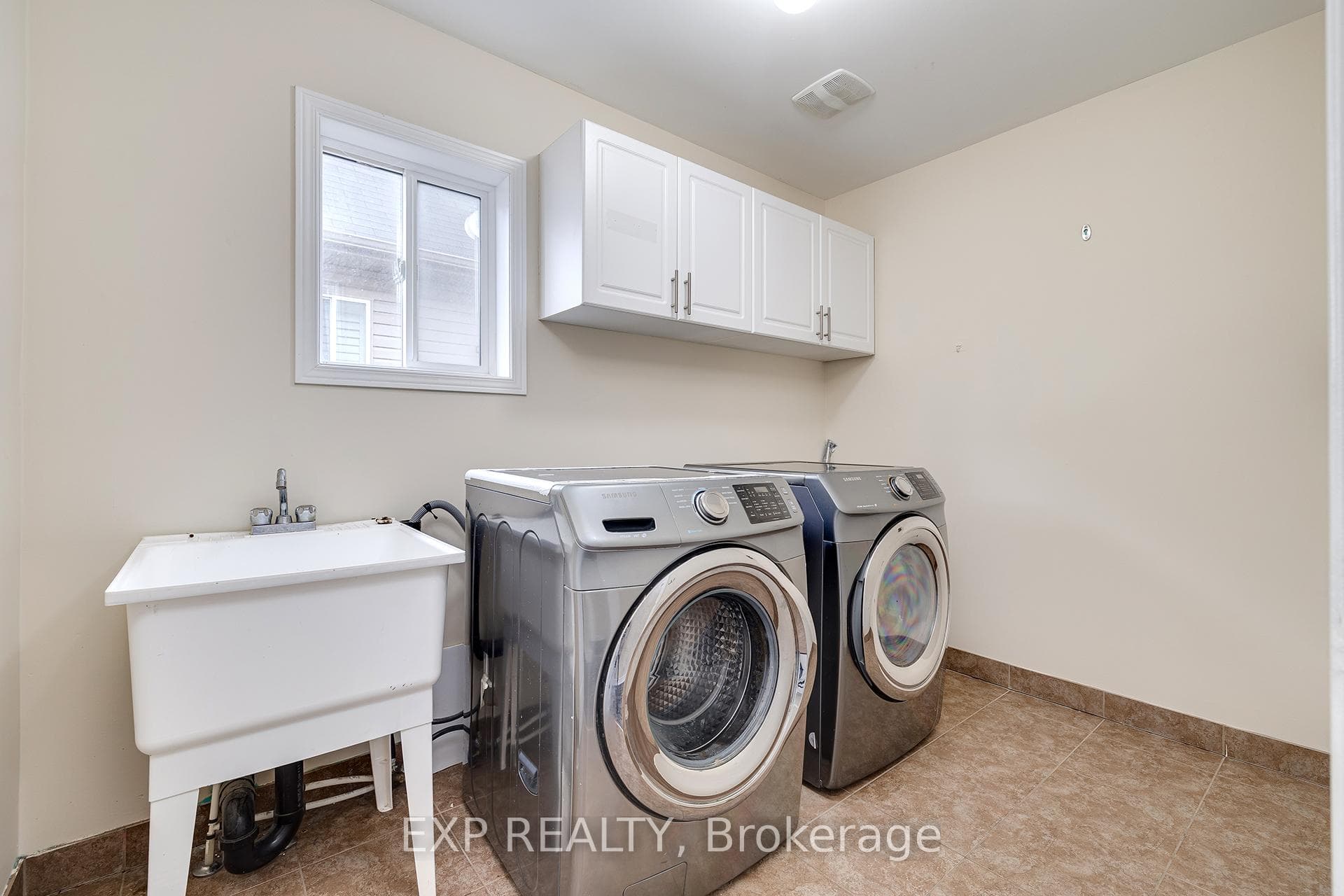 171 Lormont Boulevard photo 22