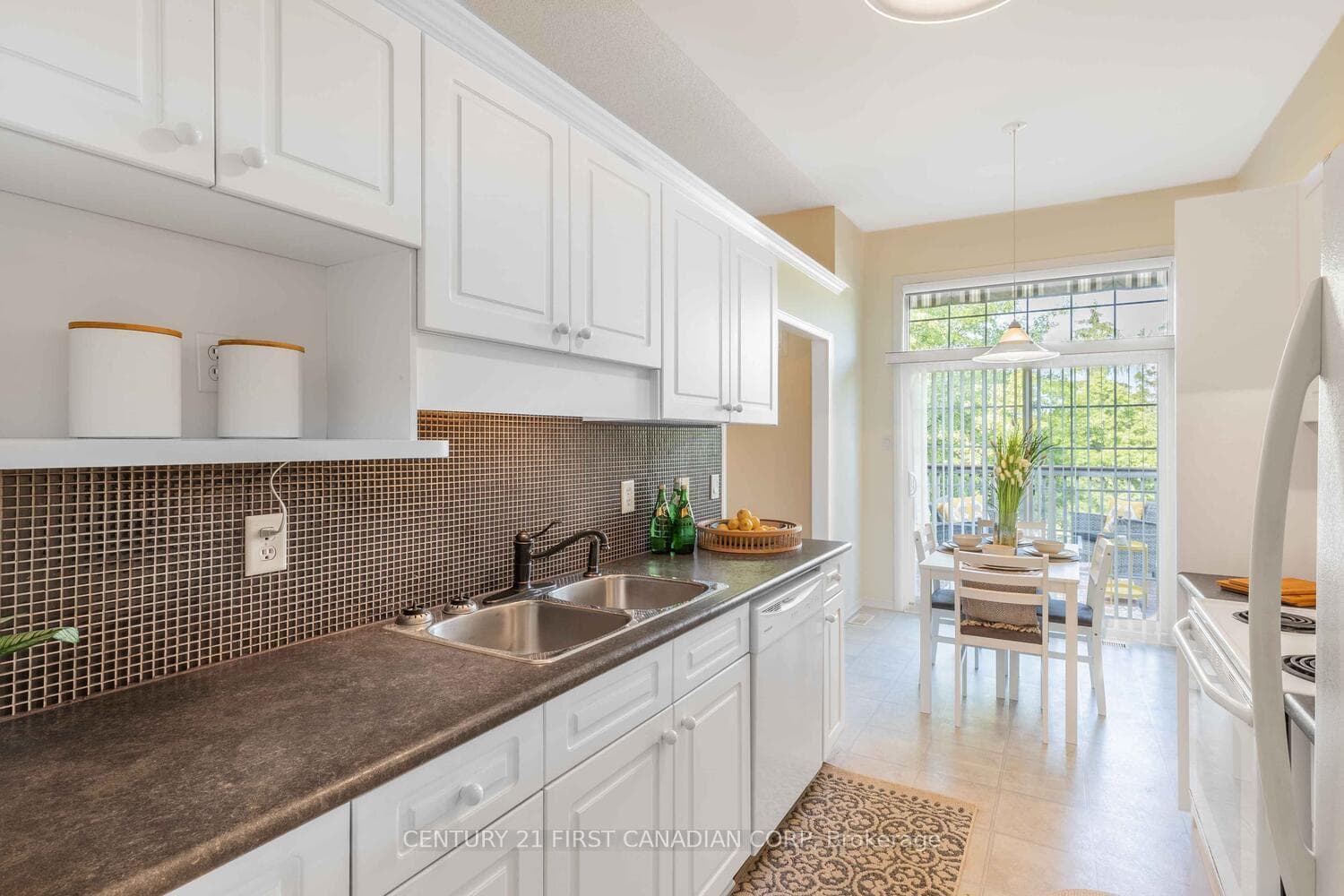 270 North Centre Road Unit 11 photo 16