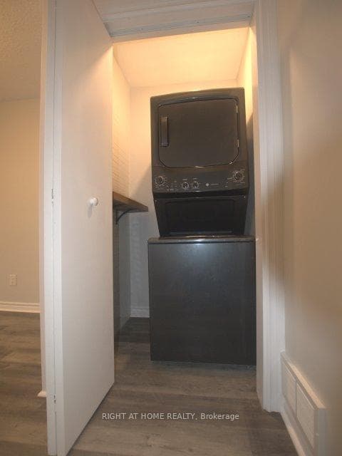 169A Rose Street Unit Upper photo 12