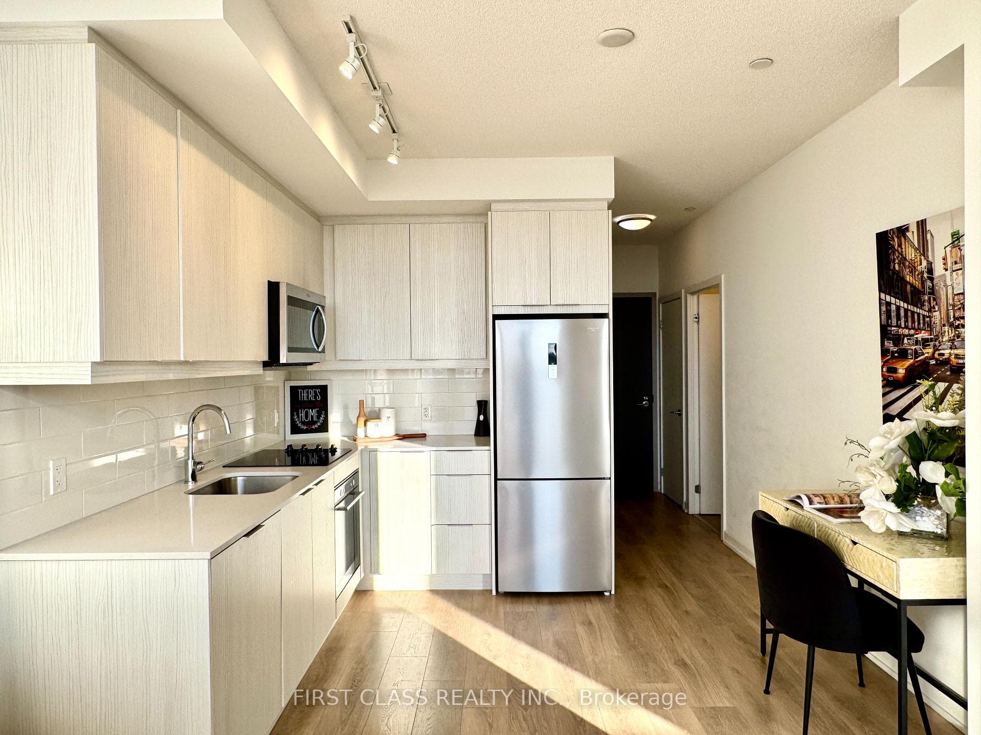 36 Forest Manor Road Unit 709 photo 17