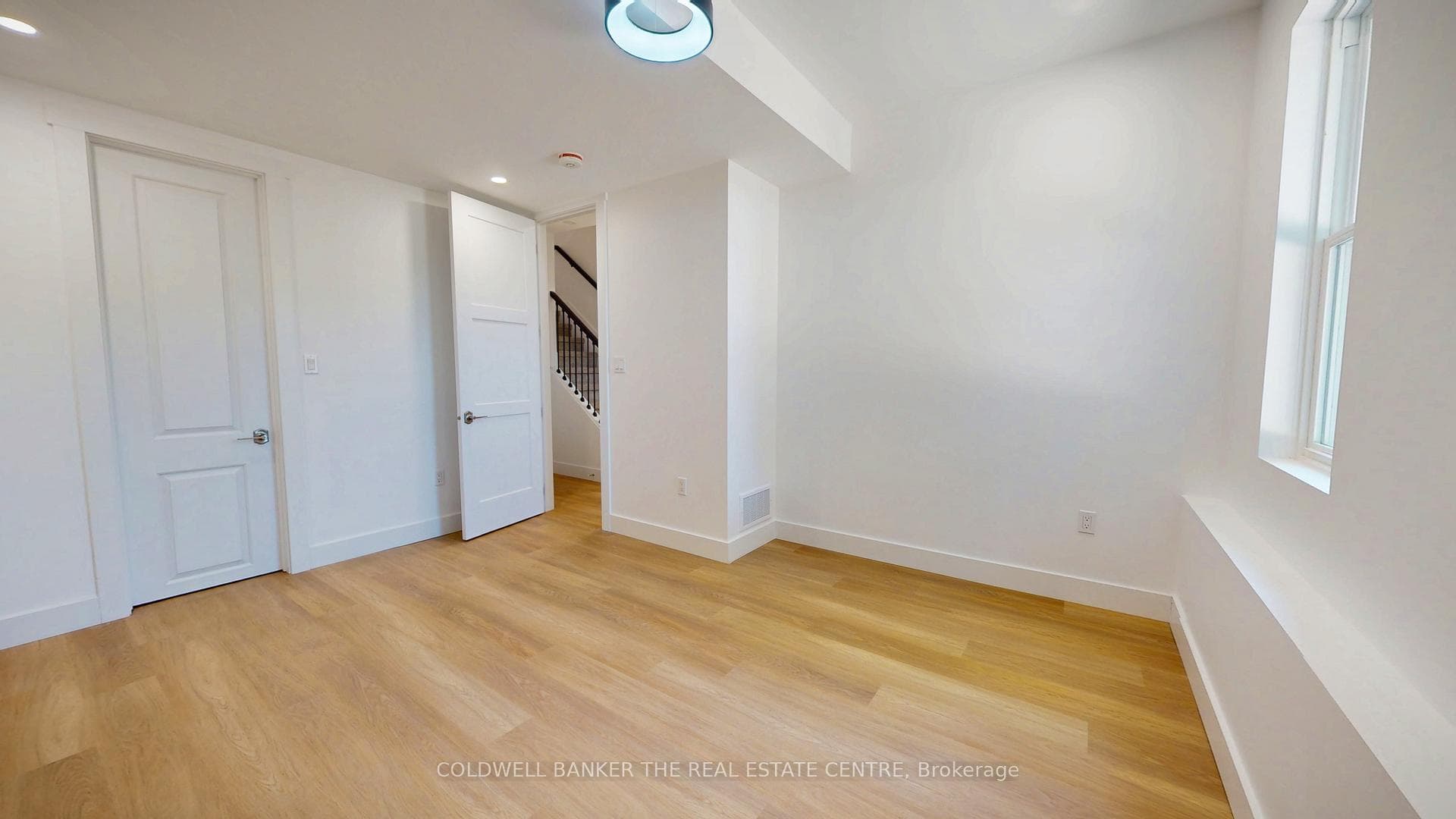 60 Gray Street photo 16