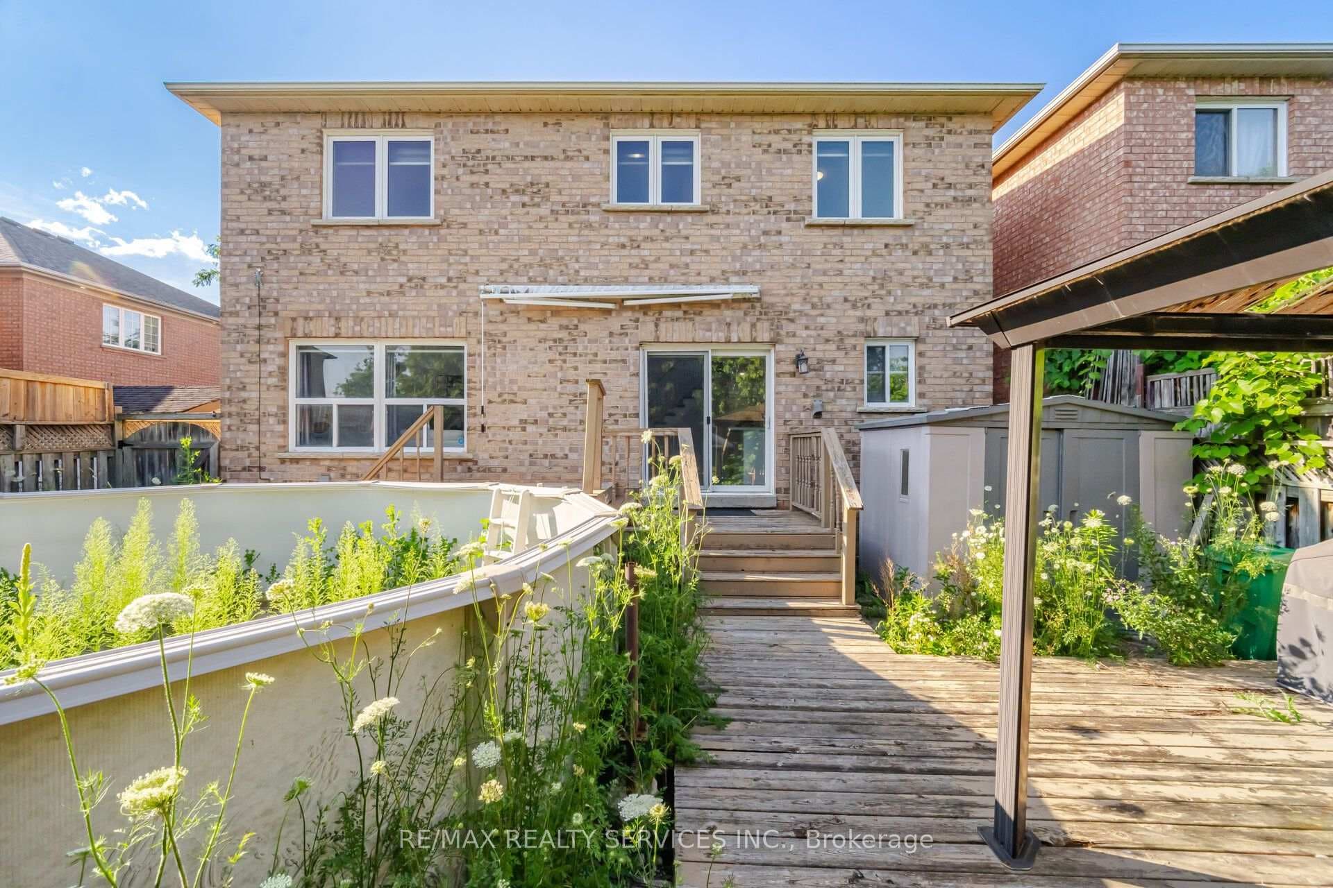 4 Sunnybrook Crescent photo 49
