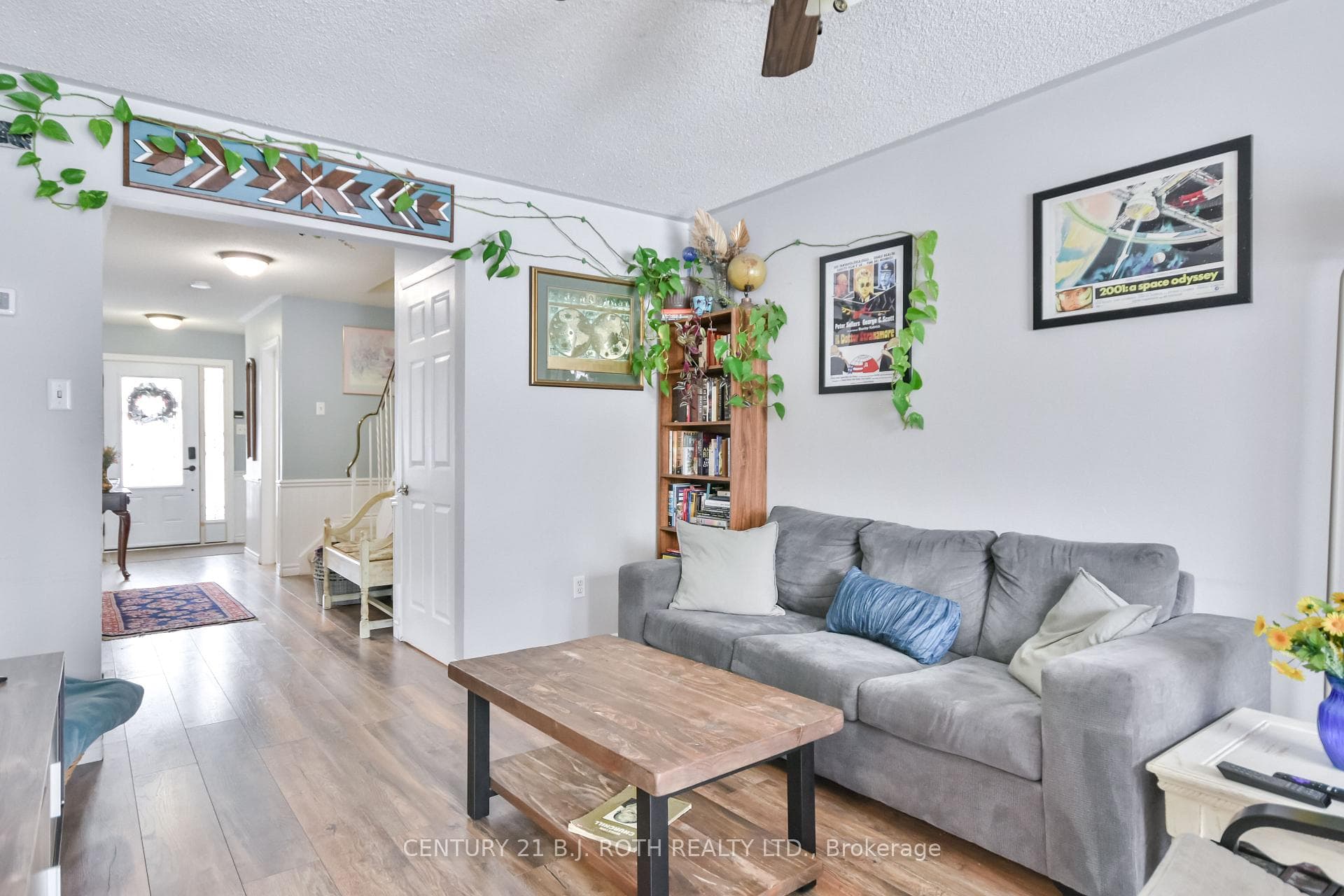 57 Highcroft Road photo 6