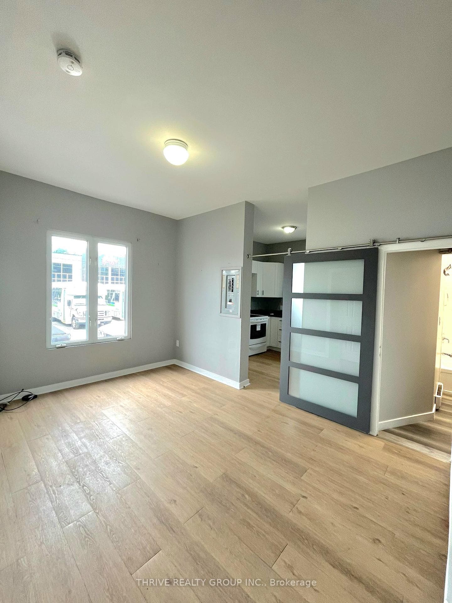 259 Clarence Street Unit Main photo 3