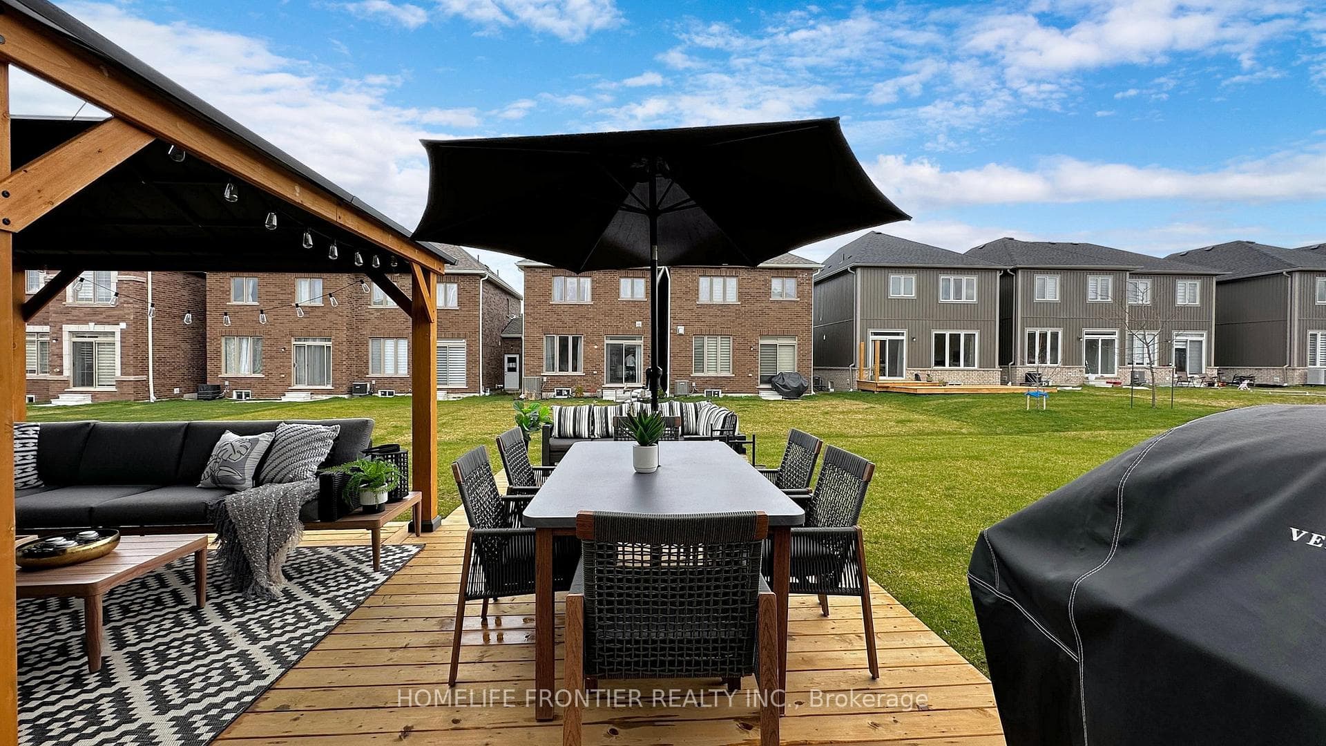 7 Kirby Avenue photo 36