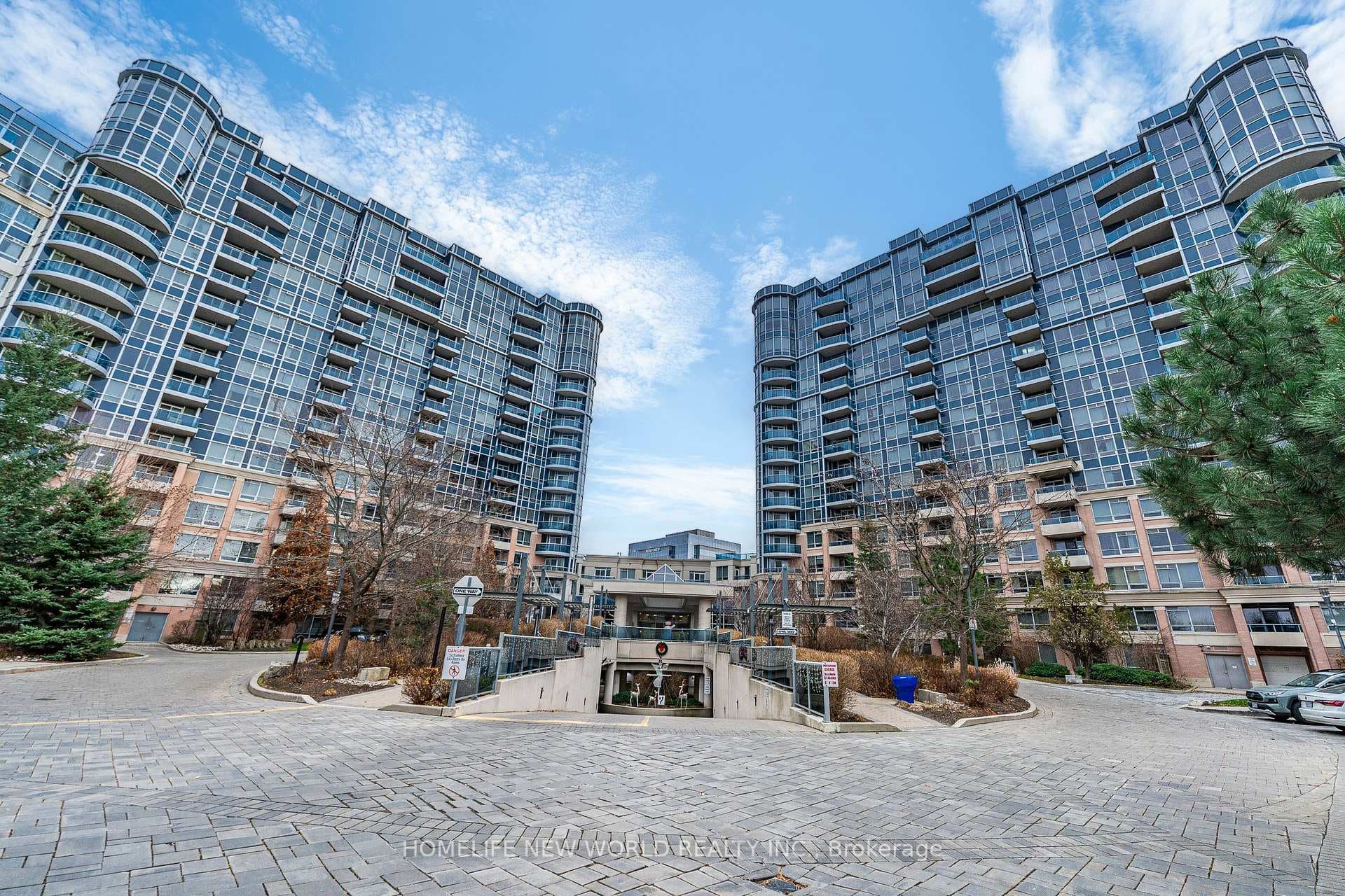 23 Cox Boulevard Unit Ph63 photo 1