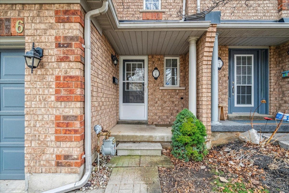 2970 Berwick Drive Unit 6 photo 3