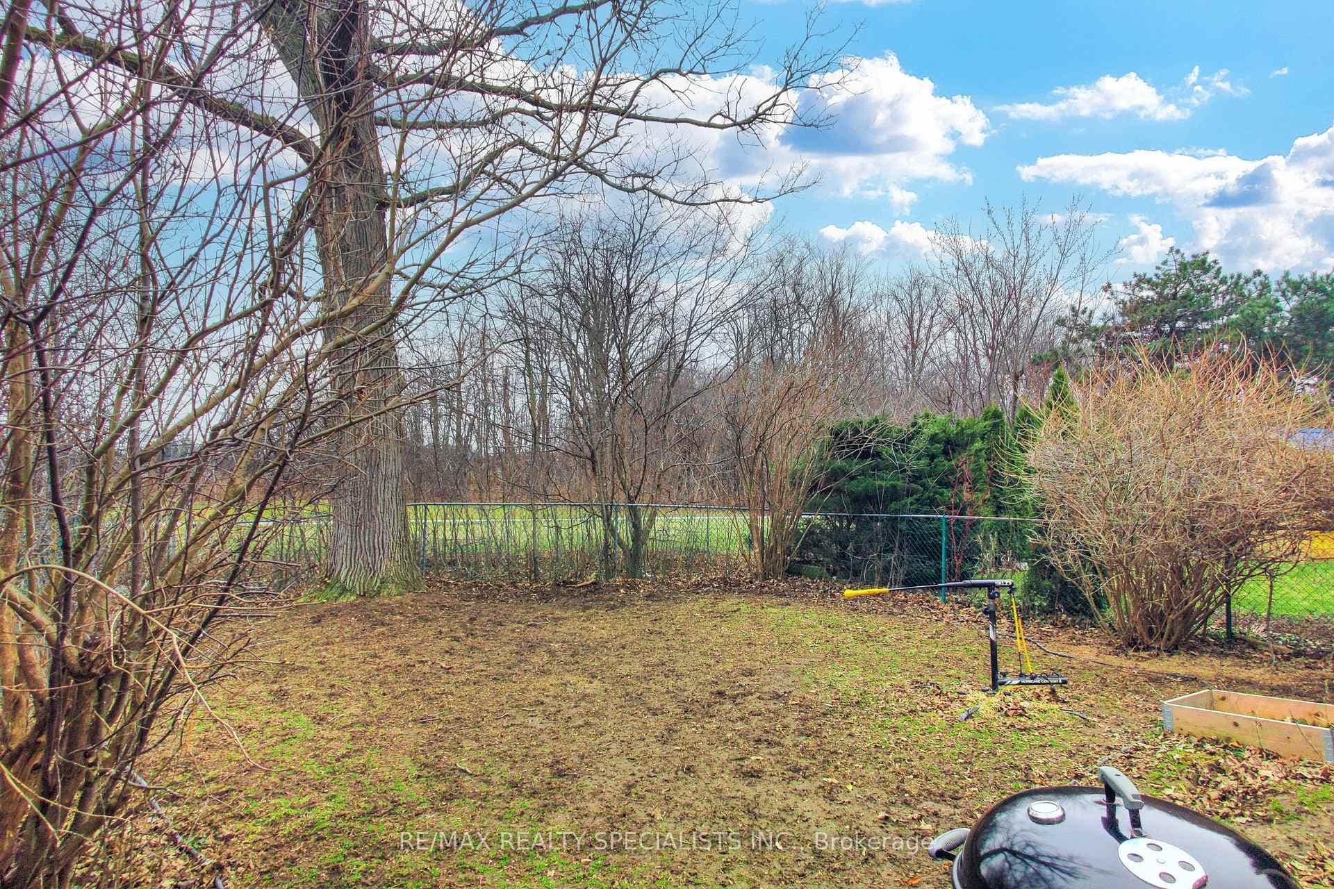 25 Mitchell Avenue photo 26