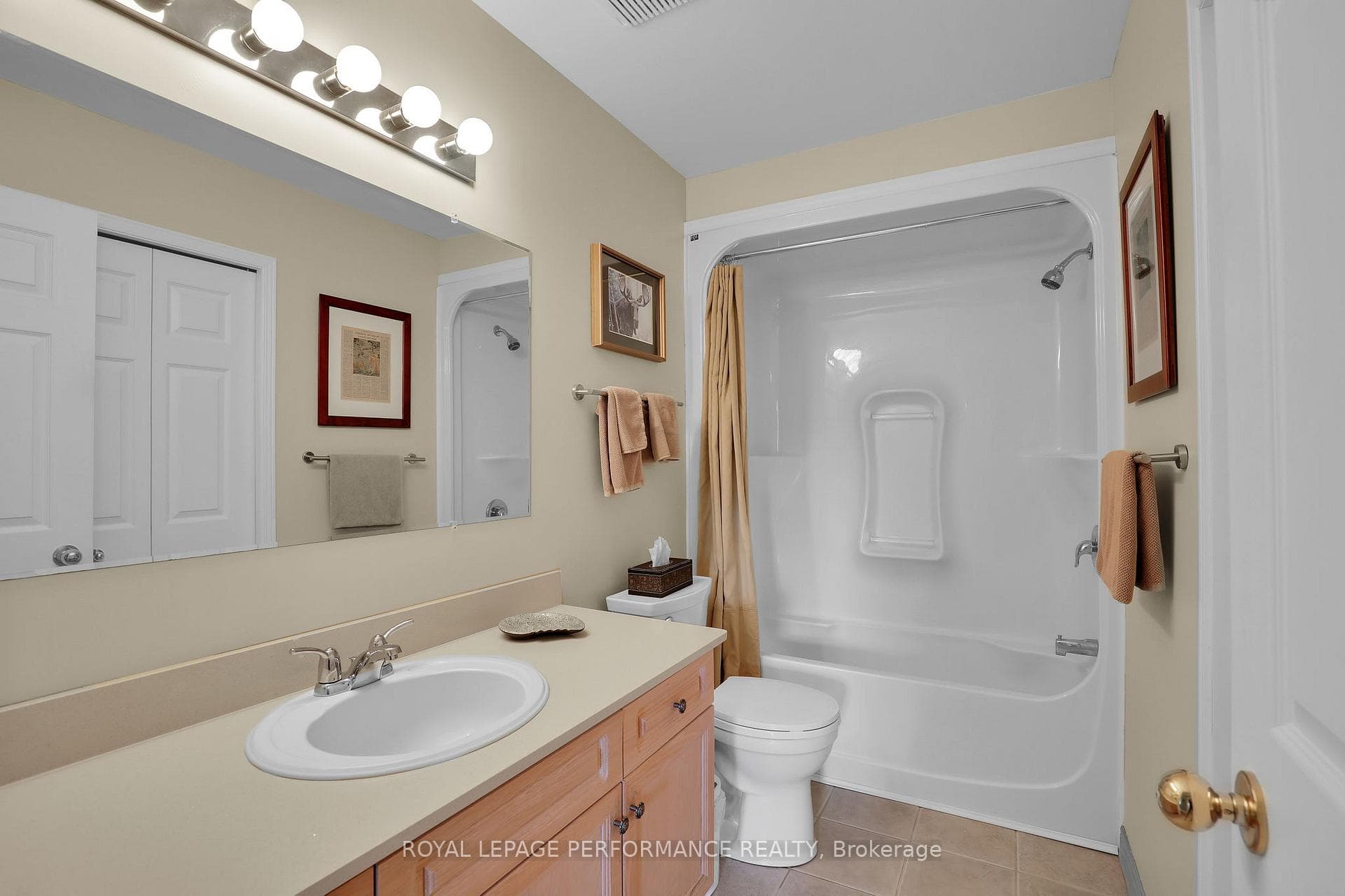 6115 Kaycourt Drive photo 18