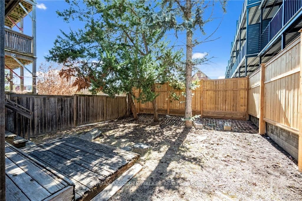 78 ST ANDREW Street photo 25