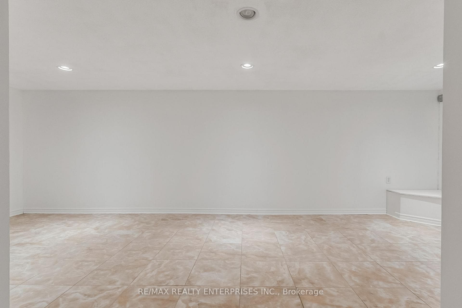 20 Ashdean Drive photo 29