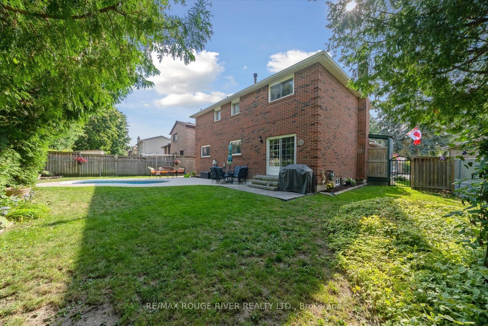 153 Walton Drive photo 37