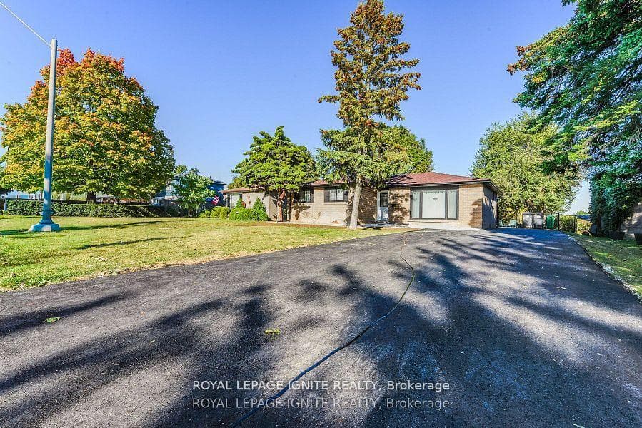4 Drayton Crescent photo 41