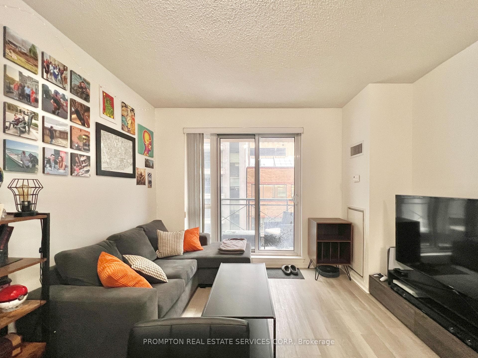35 Hayden Street Unit 810 photo 8