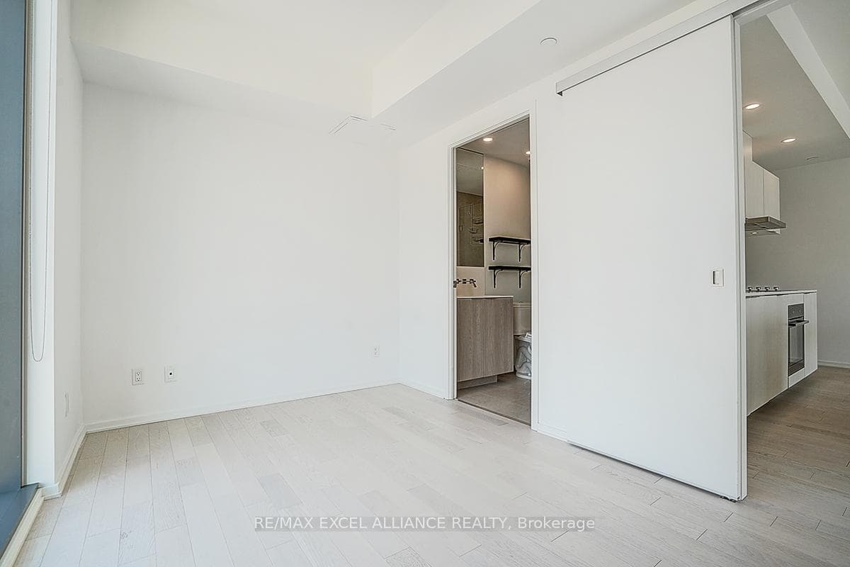 16 Bonnycastle Street Unit 1202 photo 25