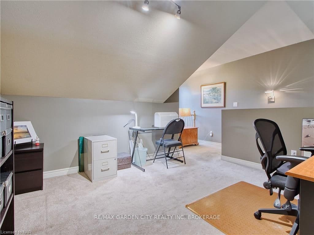 4300 KALAR Road Unit 4 photo 30