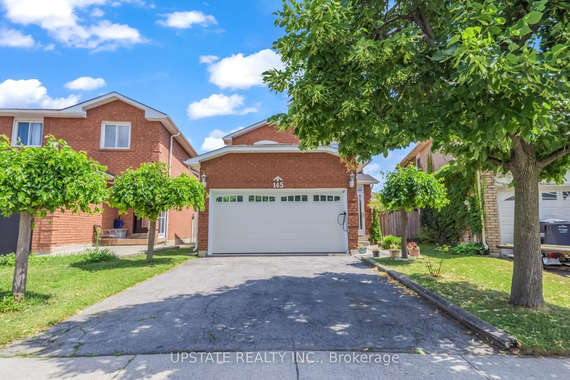 145 Valonia Drive photo 2