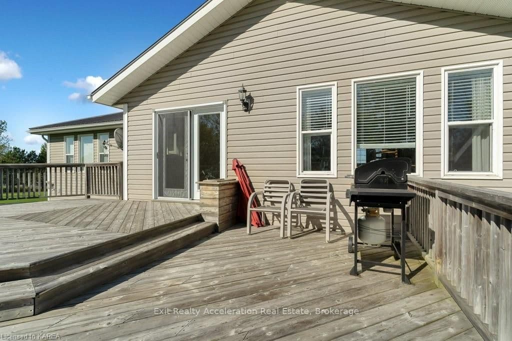 35 SMITH Road photo 40