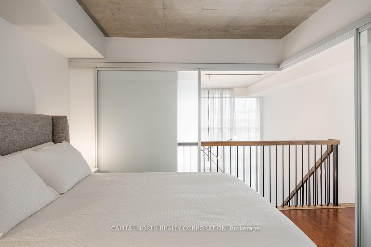 5 Hanna Avenue Unit 307 photo 22