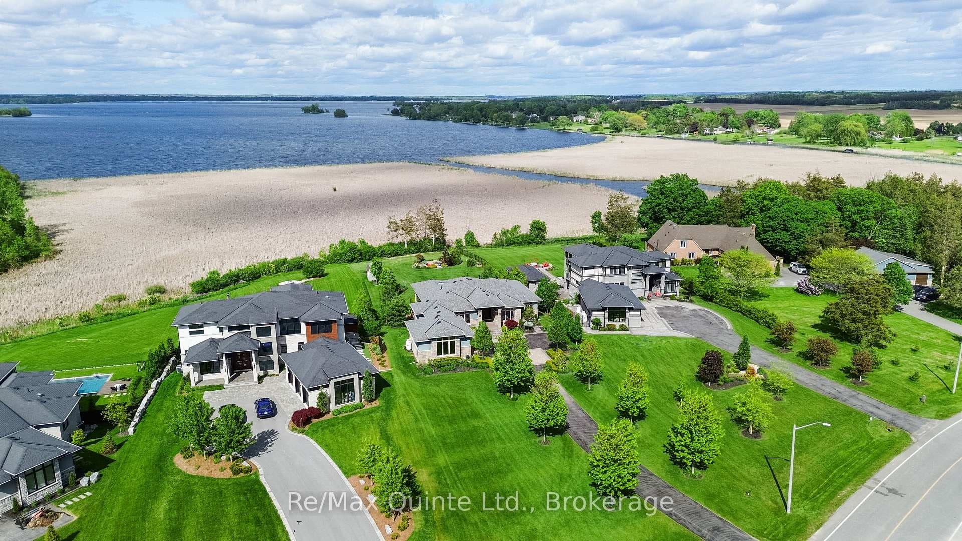 89 Navigation Drive photo 5