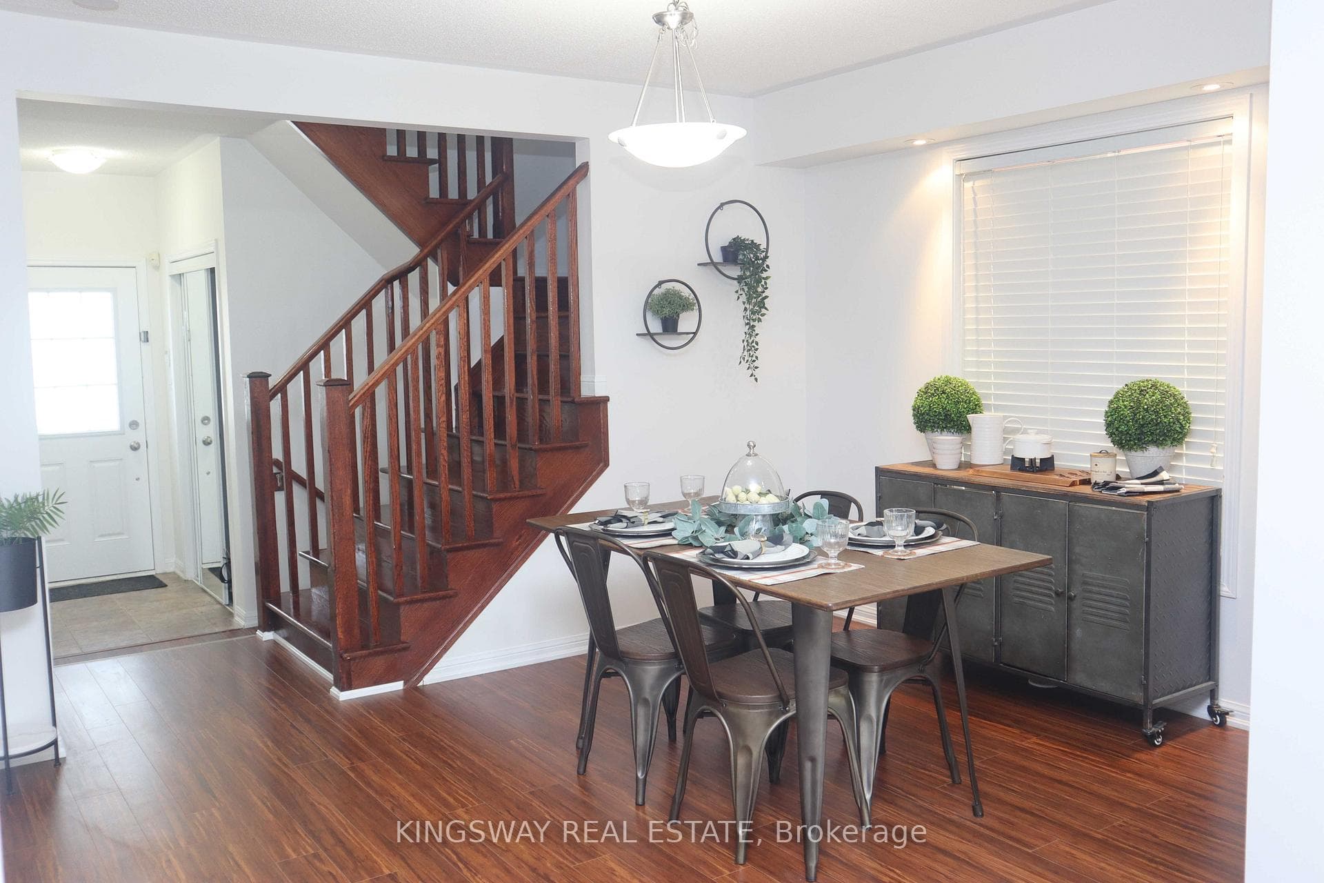 836 Herman Way photo 12