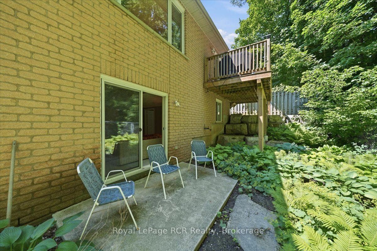 255 2nd Avenue photo 46