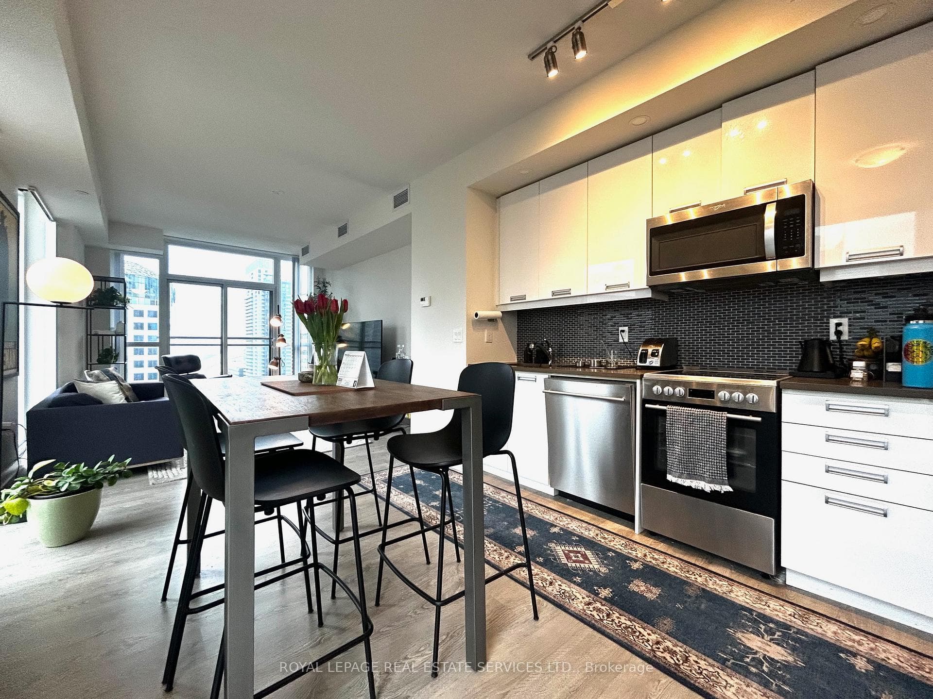 99 John Street Unit 2801 photo 13