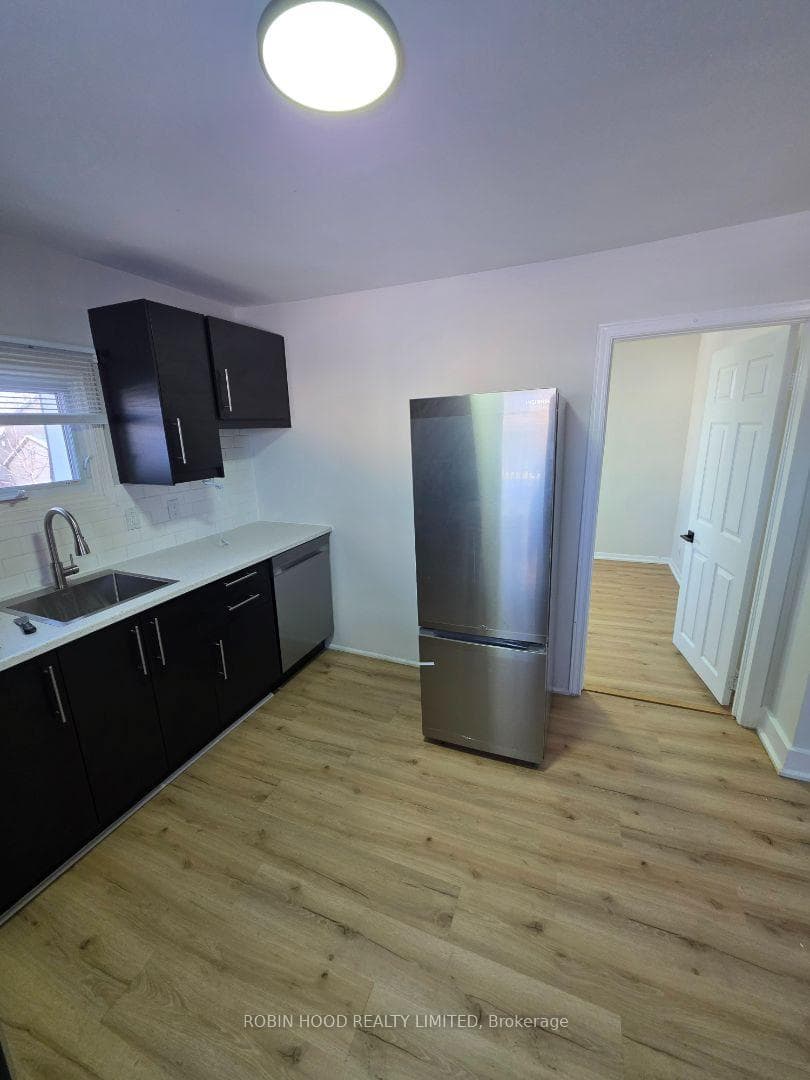1611 Maxime Street Unit Unit 2 photo 2
