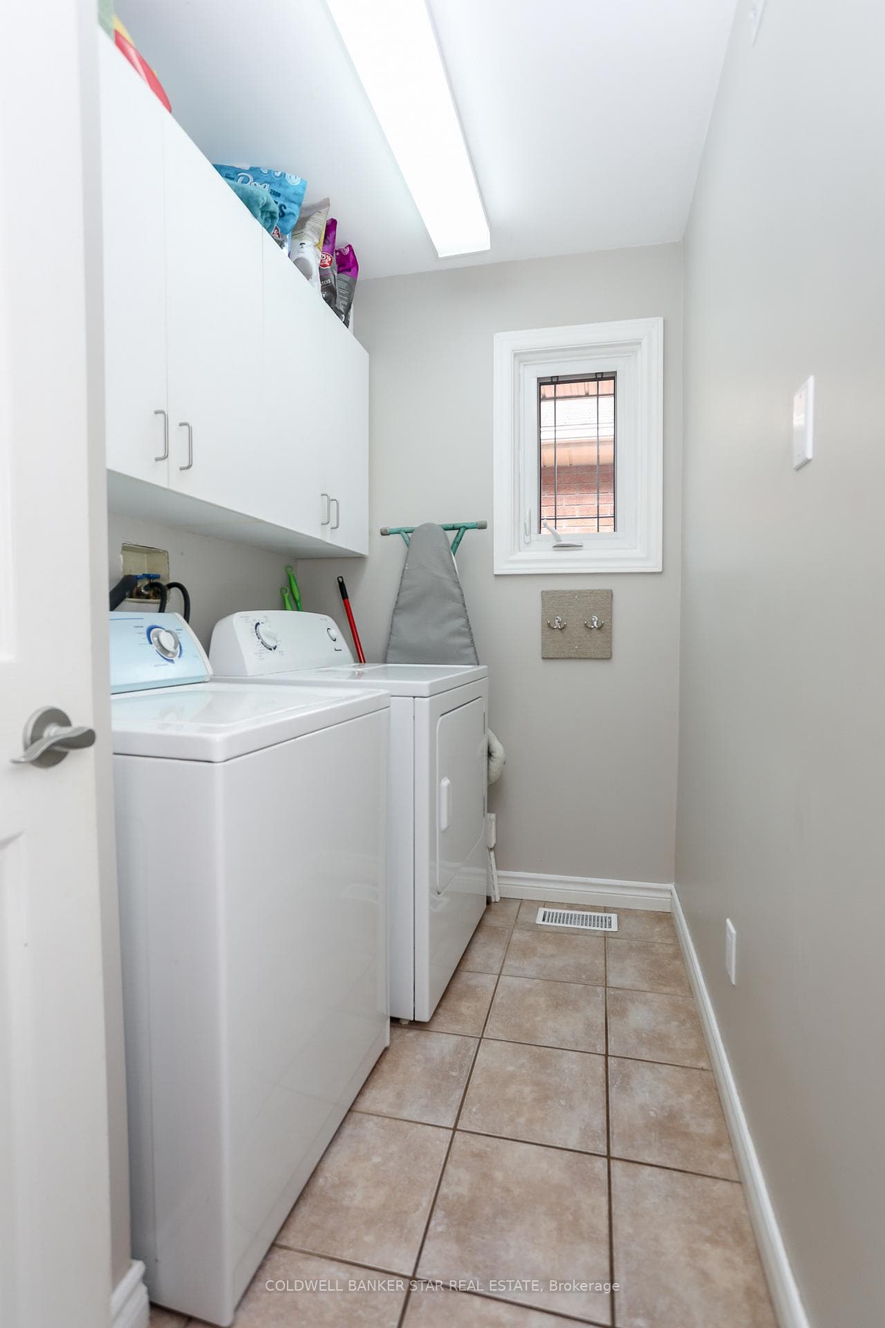 7 Wright Crescent photo 23