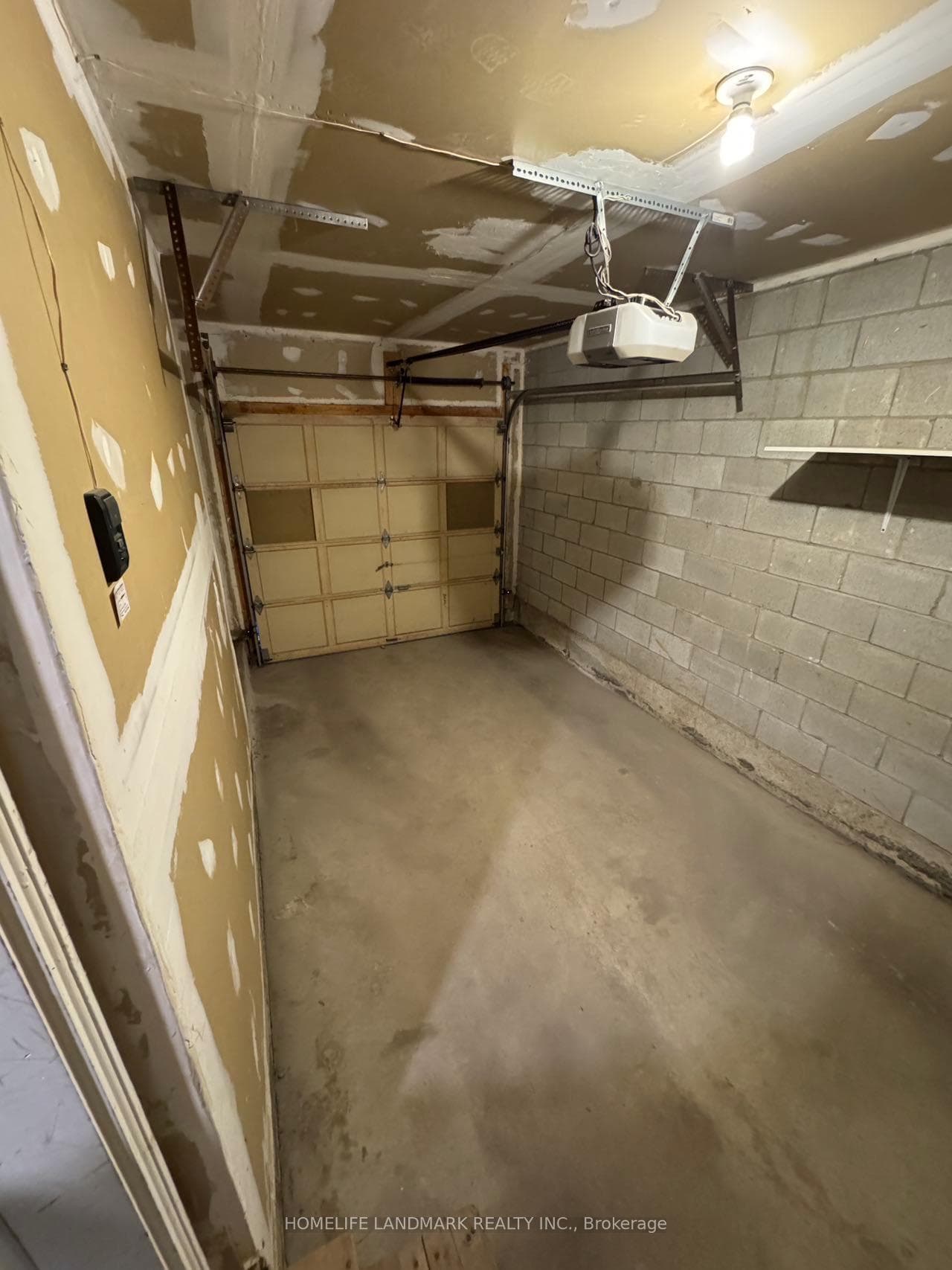 93 Spring Garden Avenue photo 22