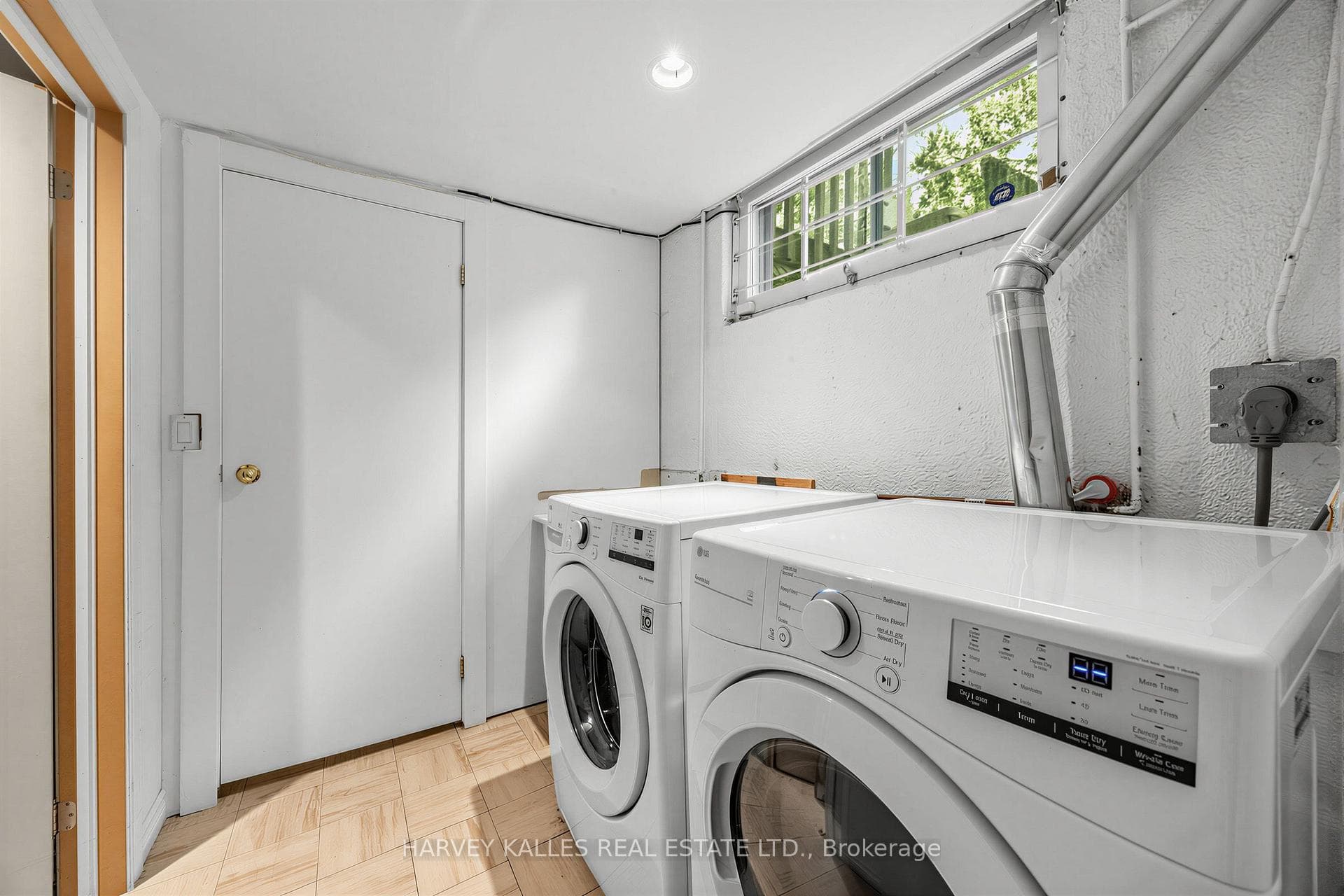 12 Longhope Place photo 25