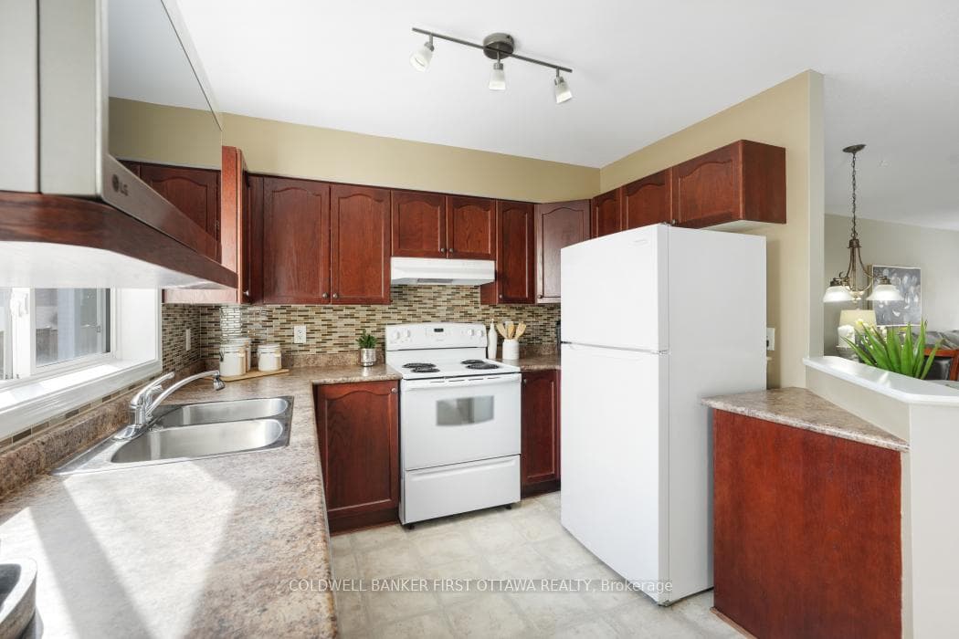 348 Wiffen Private photo 14