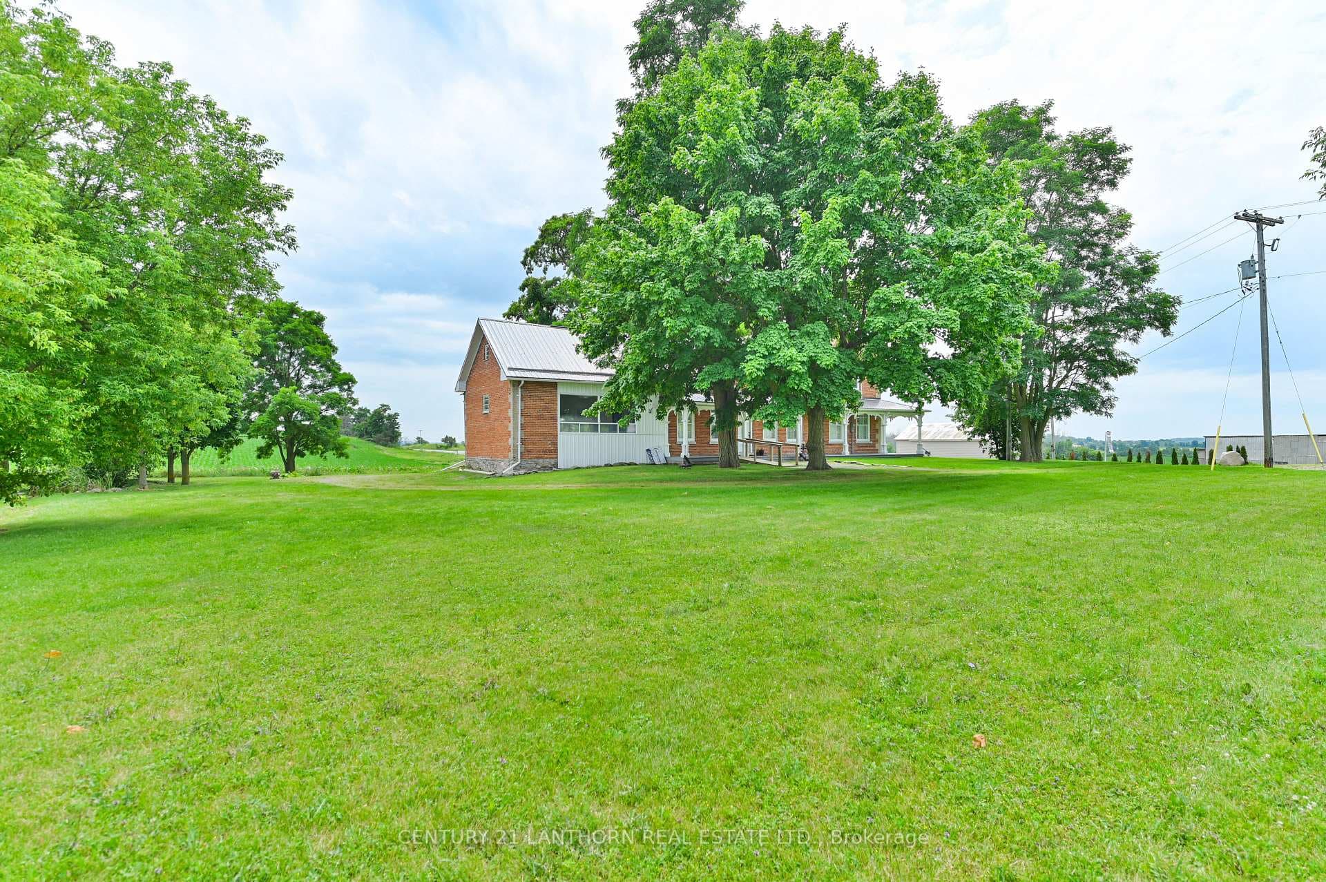 4262 Stirling-Marmora Road photo 28