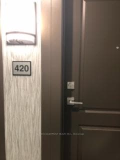 470 Dundas Street Unit 420 photo 1
