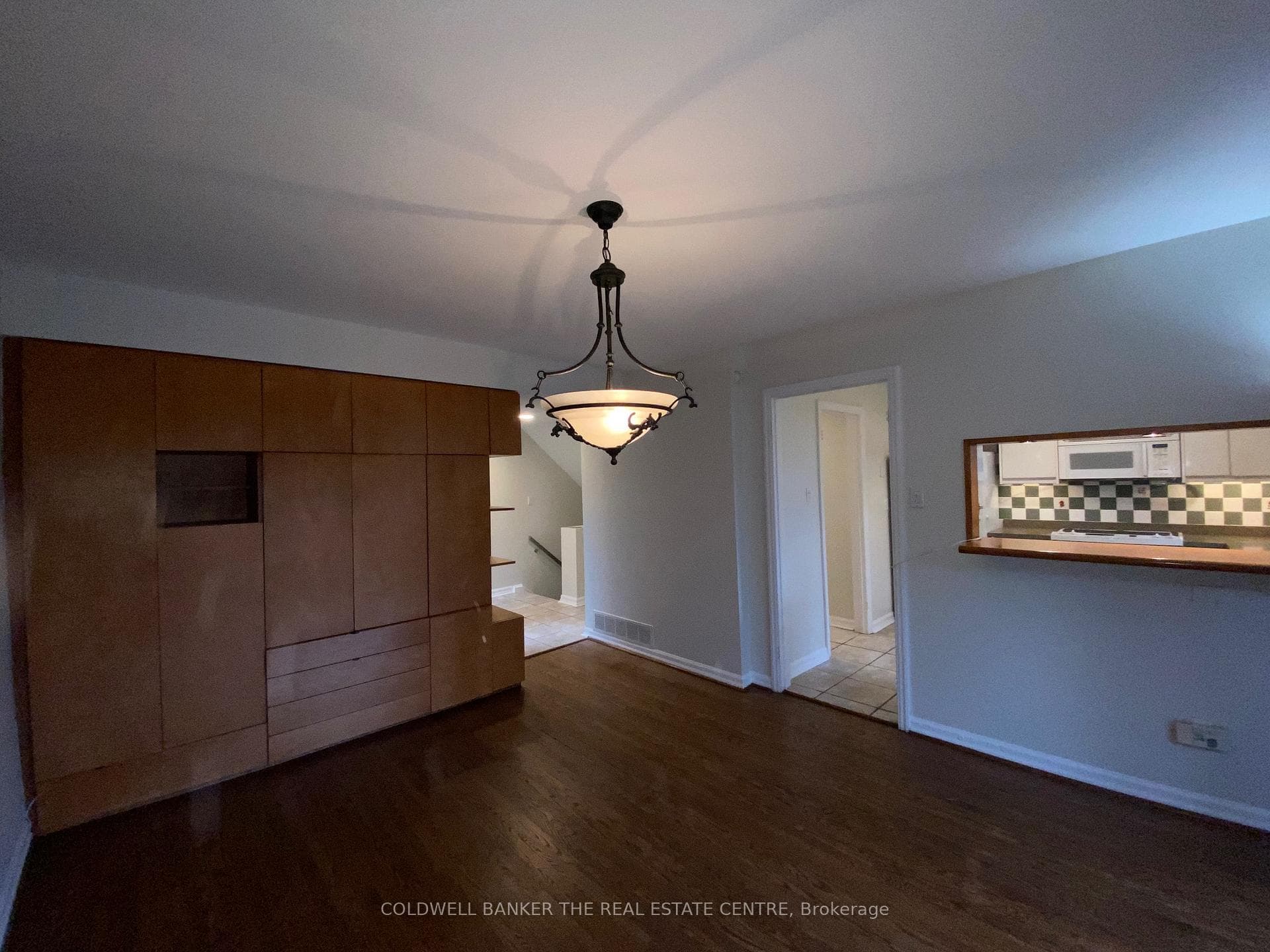 1073 Avenue Road Road photo 36