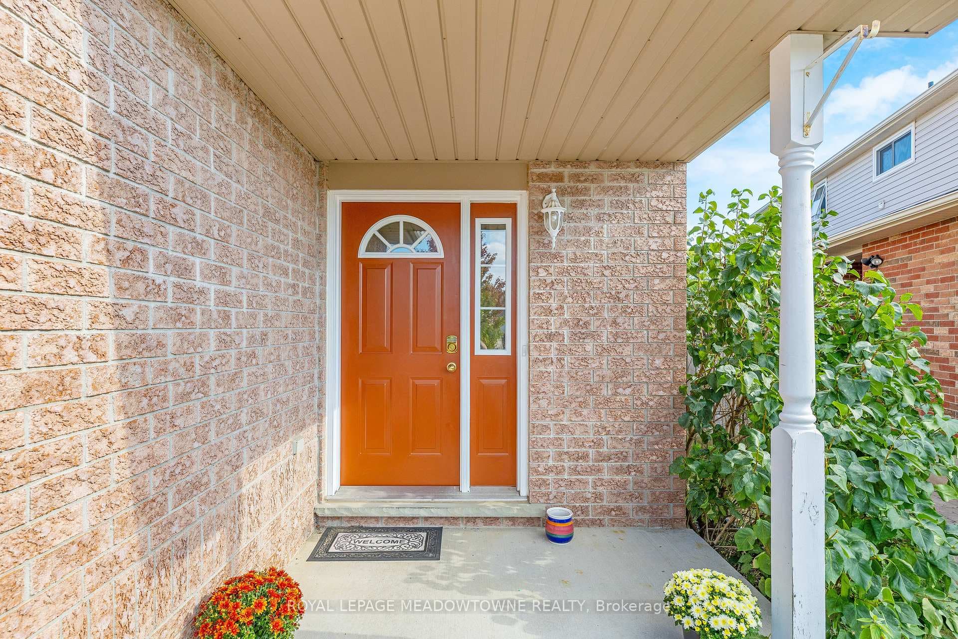 16 Kenney Street photo 3