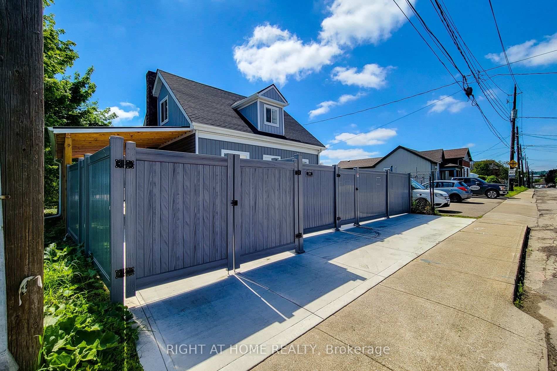 78 Hillyard Street photo 2