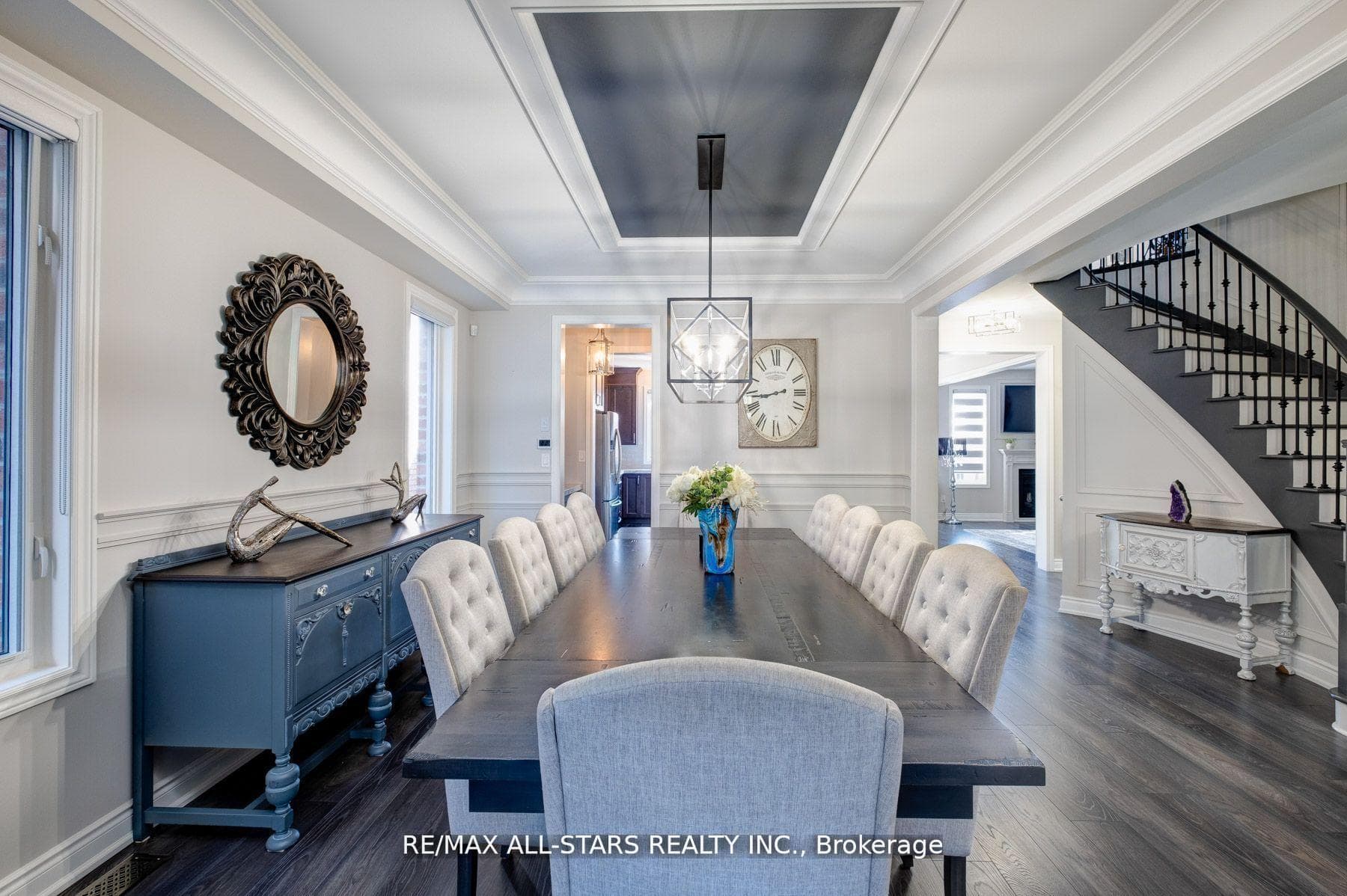 33 Romanelli Crescent photo 5