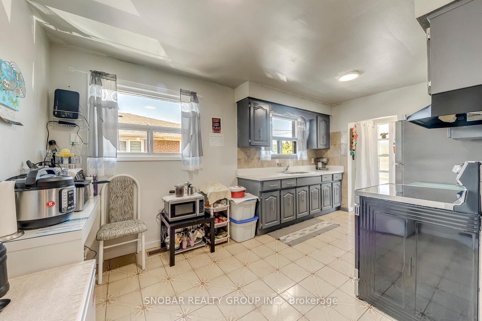 163 Gracedale Boulevard photo 8